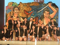 ダブルヒガシ“大阪ラストの夜”になんばグランド花月初単独! 大迫力の「でぶた祭り」で大団円「めちゃ最後にふさわしかったなと」