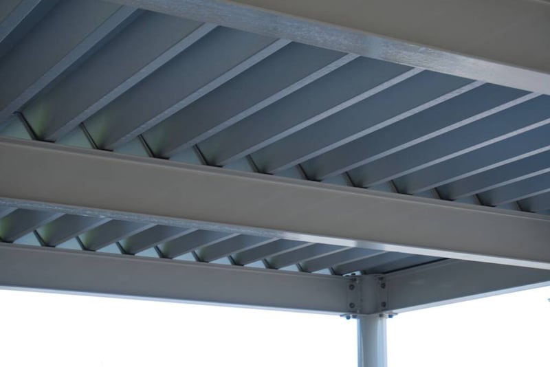 スチール折板のカーポート イメージ