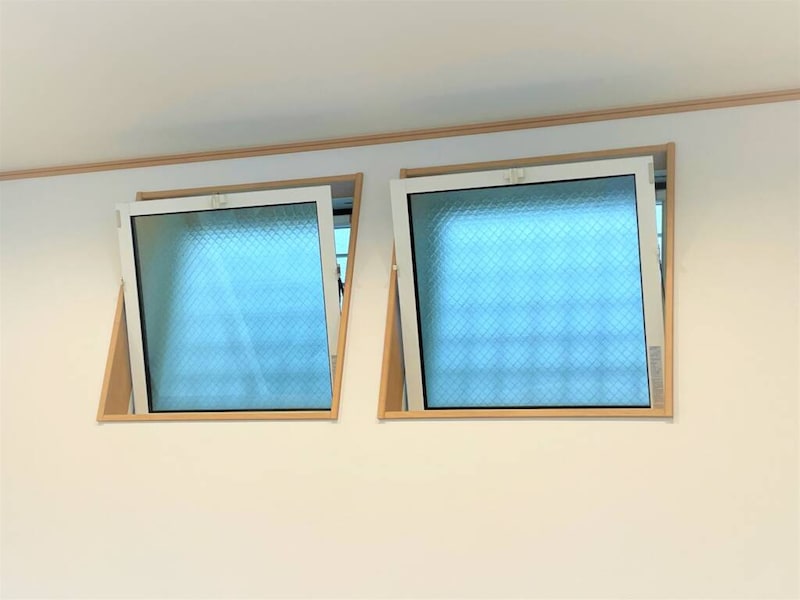 内倒し窓のイメージ