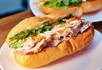 多国籍化する高田馬場のいま！バインミーや本場のラーメンやカレーなど、話題の3店