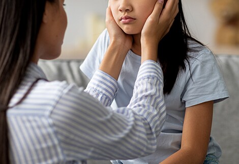 「恋をしなければ、生きられない…」恋愛依存症の母を持つ娘の苦悩とは