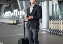 「夫婦仲はよかったのに…」海外出張に行った夫と音信不通に。2週間後、発覚した衝撃の事実とは