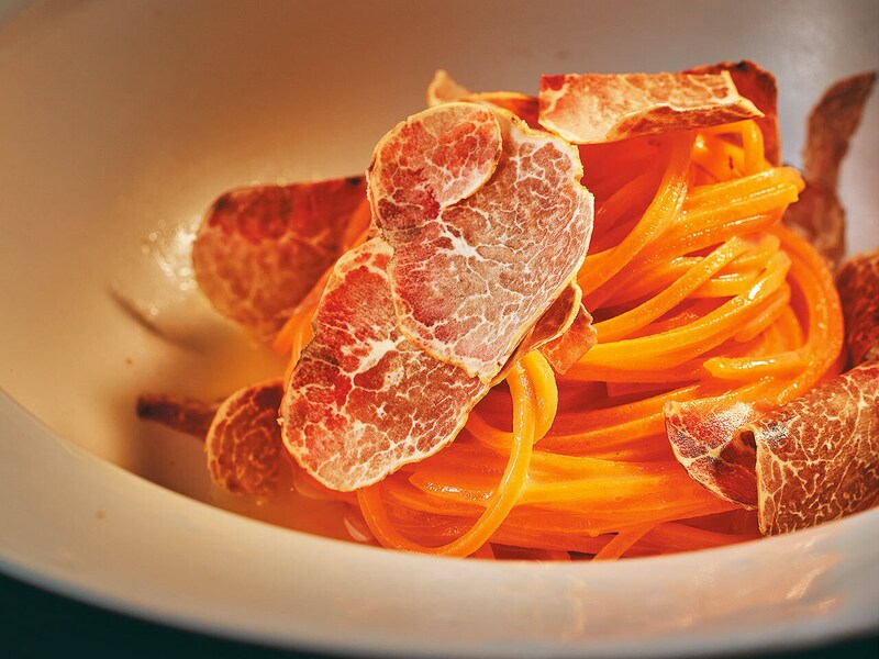 人形町『Firmamento』の「スッポンと白トリュフのタヤリン」