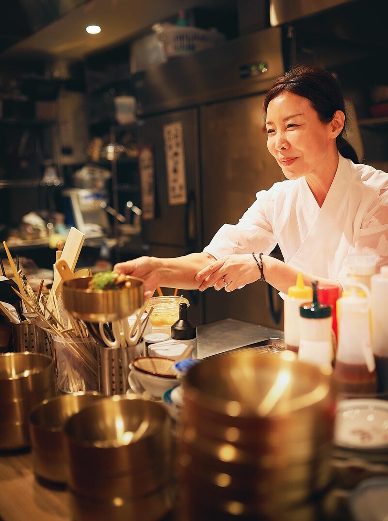 赤坂見附『ホルモン船 ホールちゃん』の李 受燕氏