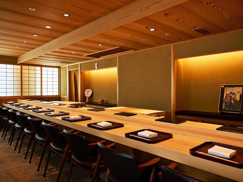 外苑前『鮨 将司』の内観