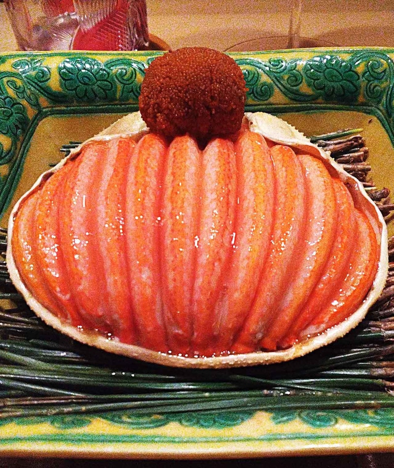 外苑前『伯雲』の香箱ガニ