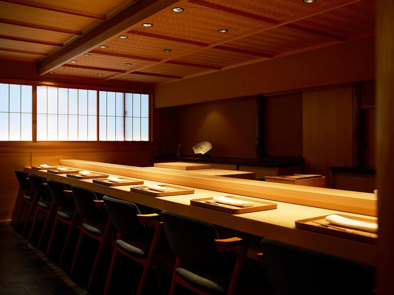 外苑前『伯雲』の内観