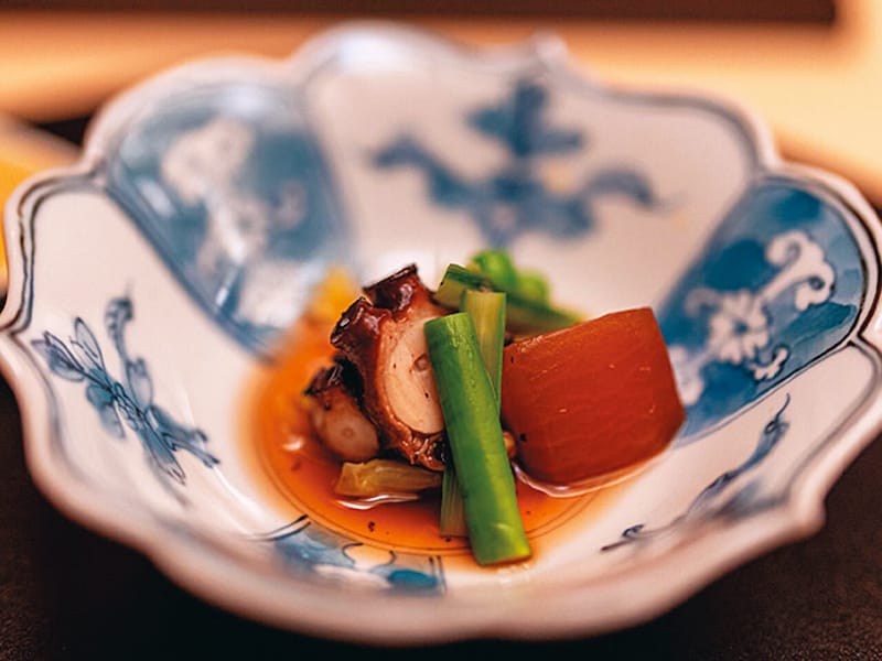 麻布十番『富士鮨』の「タコの柔らか煮」