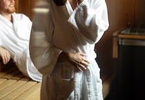 異性とのサウナはOK？“女友達”と1泊2日の旅行へ出かけた彼氏に対し、女は…