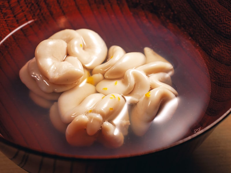 広尾『西麻布 鮨 真』の「真鱈の白子」