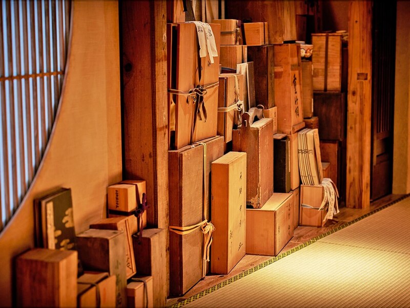 六本木一丁目『六本木 大皿焼肉 老中』の内観