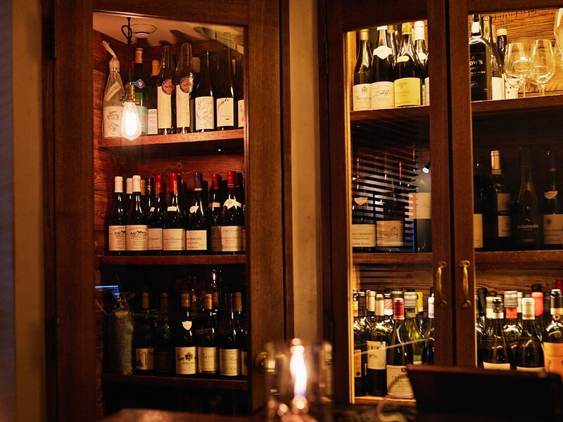 表参道『WINE LIVING Signature』のワインセラー