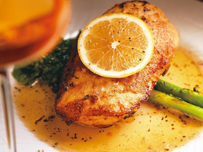 広尾『すず』の「伊勢赤鶏の鶏バター」とガルガーネガ