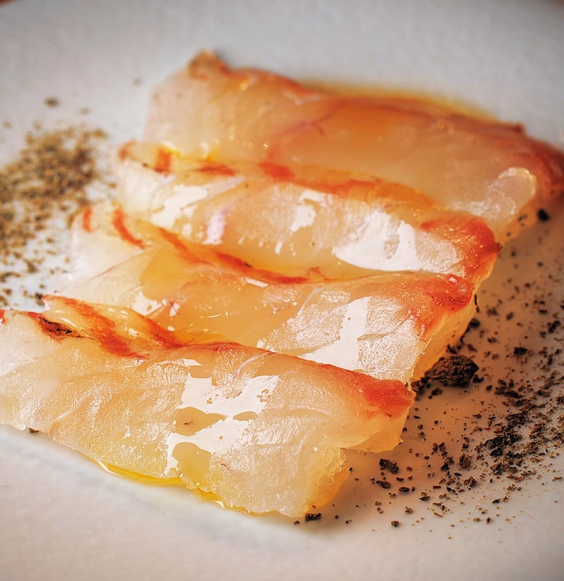 浅草『nacol』の「青森平目の生ハム仕立て」