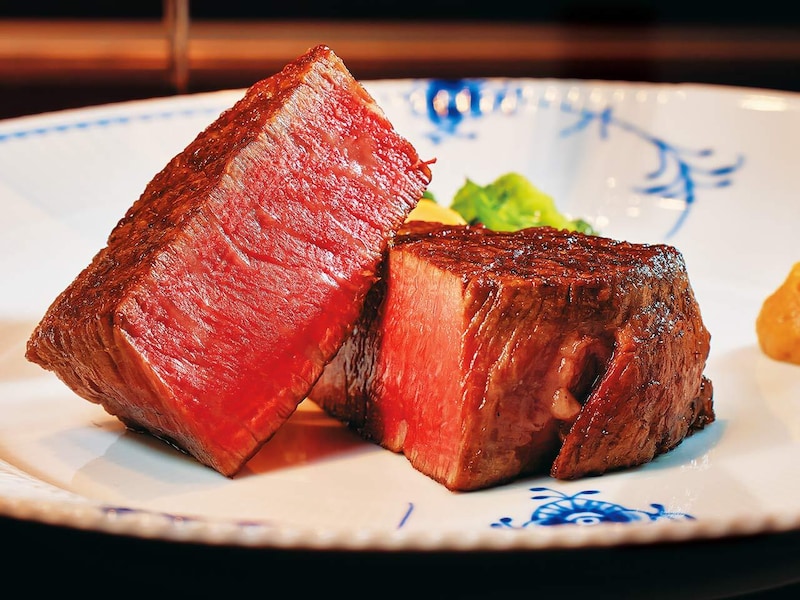 赤坂見附『Oyaizu』の「黒毛和牛のステーキ」