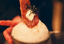 米も熟成肉も銘酒まで“おかわり自由”という衝撃。神楽坂の焼肉店『Nose to Tail』