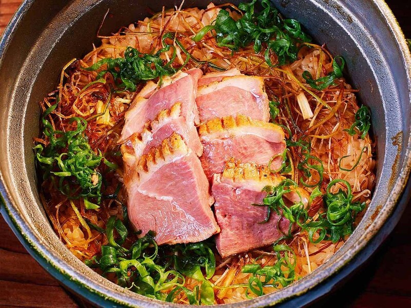 赤坂『赤坂 金舌』の「鴨と九条ねぎの土鍋ご飯」