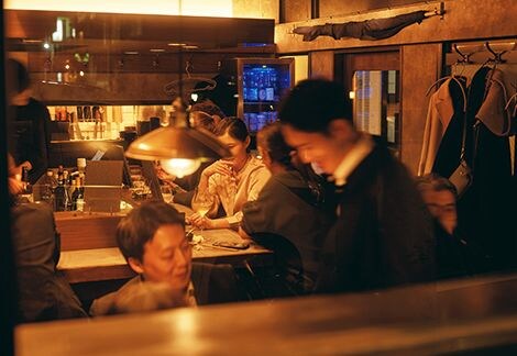 銀座・新橋ほか会食で鉄板の店4選！商社マンが選ぶ「飲み放題付き」がビジネスを成功に導く