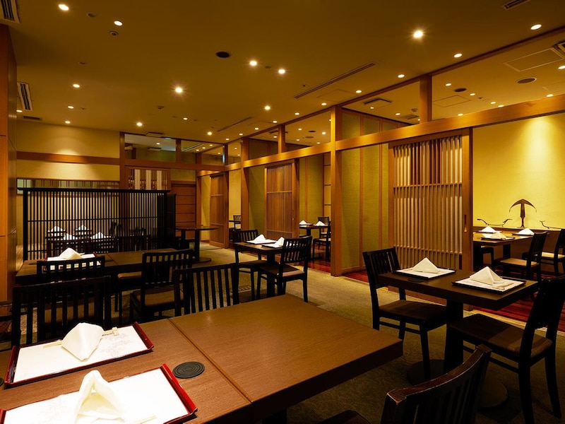赤羽『三田ばさら』の内観