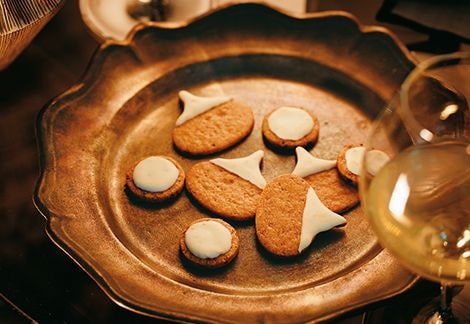 酒好きな大人に贈りたい、センスのいい手土産17選。話題の“飲めるスイーツ”から塩系クッキーまで