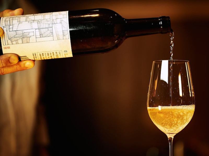 四谷三丁目『荒木町焼鳥 康 kou』で提供している「98WINEs」の甲州