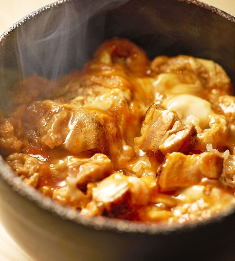 馬喰横山『酒亭湯澤』の「親子丼」