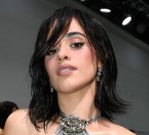 世界的歌姫、ファンの結婚式に飛び入り参加。即席ライブで熱唱する姿が胸アツ