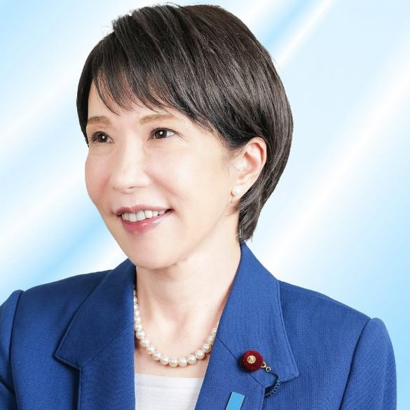 総理大臣になってメイクが激変した高市早苗