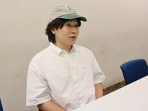 「幼稚園で早朝から勉強、小学校では週7で習い事」“天才児”と呼ばれた31歳芸人が、親に思っていたこと。中学で一気に「脱エリート」