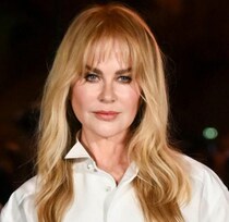 「打ちのめされても必ず乗り越えられる」豪大物女優、離婚後に見せた意味深発言と新たな決意