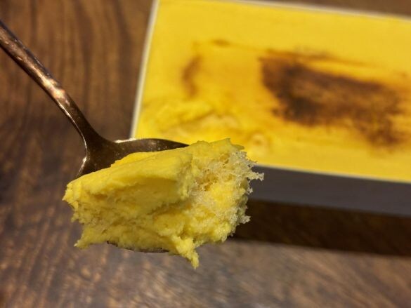 さつまいもケーキのカット