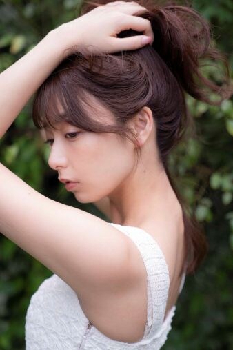 宇垣美里が共感する17歳の初恋「他者を愛し破れたことのある者なら誰しも古傷が痛む」