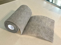 油汚れも水あかも1枚でスルッ！ ダイソーの“神クロス”が万能すぎて家じゅうピカピカ…研磨剤不使用と思えない