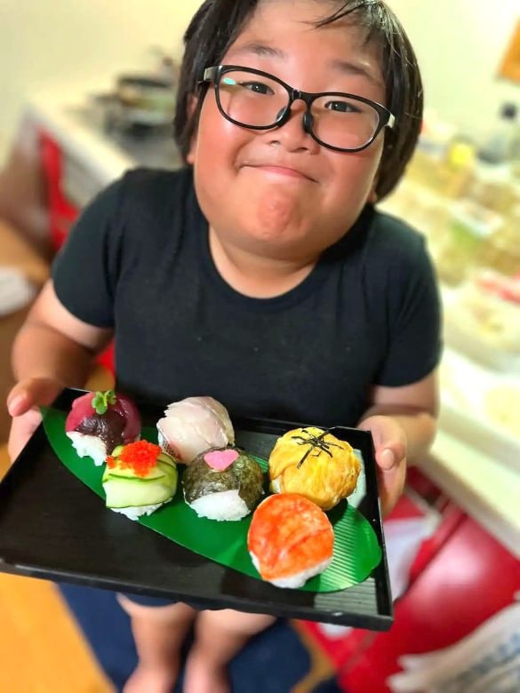 「お店レベル」小3男子が作るメニューに衝撃！→なぜこんなに料理上手に？本人とパパママに聞いてみた
