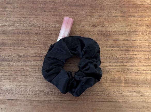 セリア　ポケット付きシュシュ