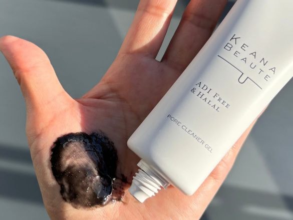 ケアナボーテ 洗顔前の毛穴づまり落とし