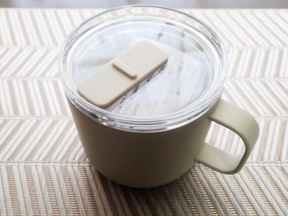 「一年中使い倒したい!」無印良品の機能性マグカップに感動。保冷・保温は当たり前の多機能とは