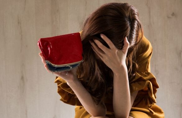 夫の不倫で離婚。全財産6万5千円で家もない専業主婦が、選んだ道とは？／結婚人気記事BEST