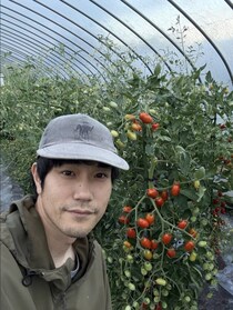 SNSが上手すぎる40歳俳優から目が離せない。東京＆北日本の2拠点生活が育む“余裕の振る舞い”とは