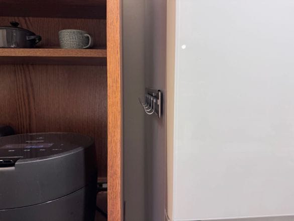 3COINS「マグネットスライドフック」