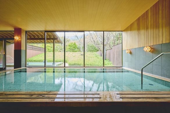  温泉の泉質は美肌効果のあるアルカリ性単純泉