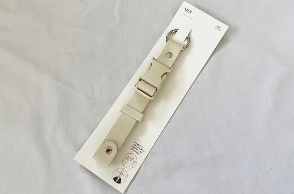  3coins ジャケットホルダー　330円