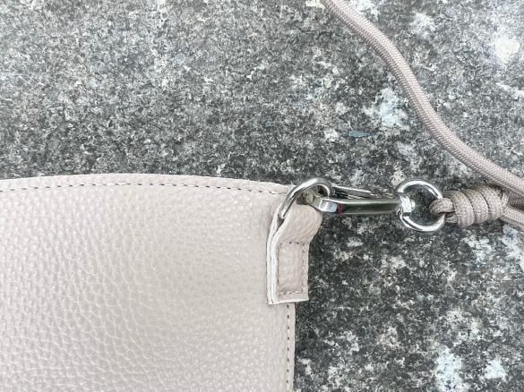 ダイソー×TGCのコラボ商品「カップスリーブ」