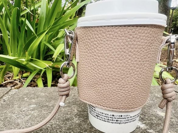 ダイソー×TGCのコラボ商品「カップスリーブ」