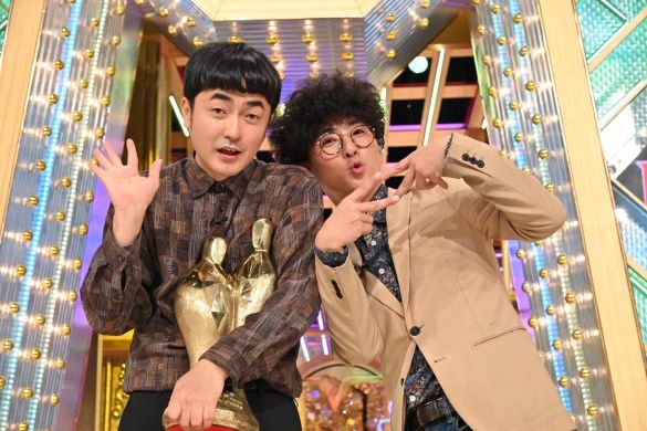  たくろう 赤木裕(左) きむらバンド(右)©M-1グランプリ事務局 