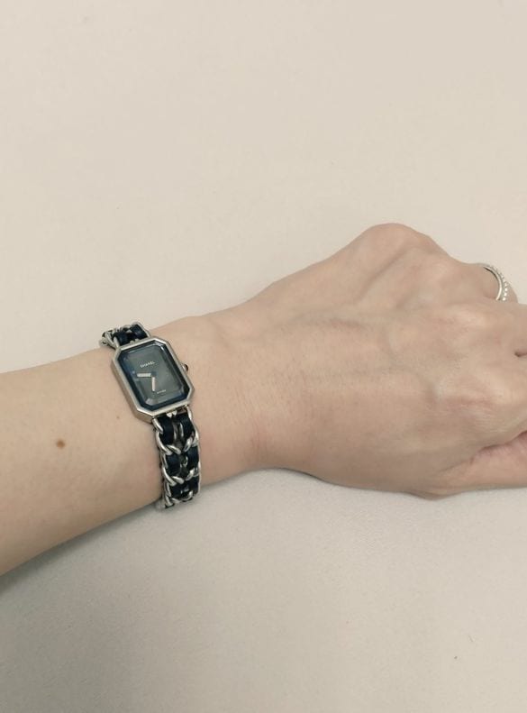  ちょうど腕時計で隠れる太さ