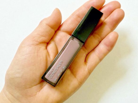 ケイト　ピンクのコンシーラー