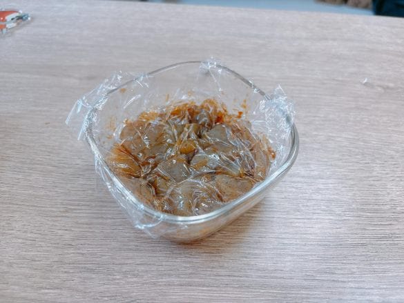 完成した板こんにゃくの腸活和風漬け