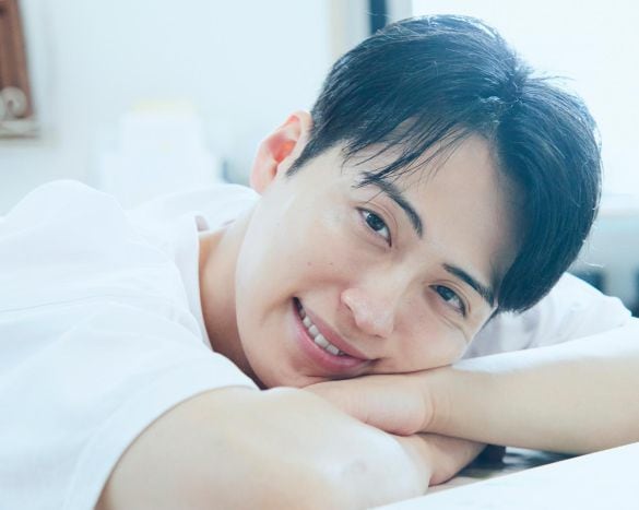 「毎年、自分の時給を設定」登録者180万人超の32歳・美容芸人。“泥水でもすする”ストイックな本性と、したたかな生存戦略に好感を集めるワケ