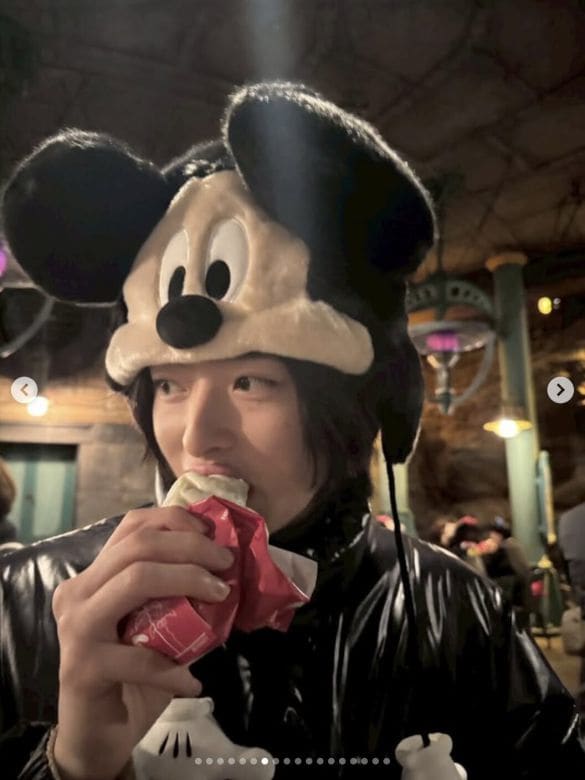 「実父・継父ともに有名俳優」ジュノンボーイ入賞の22歳俳優が“出世コースを進む”と言えるワケ